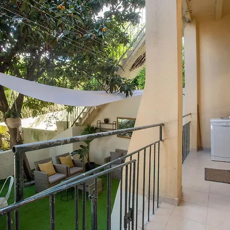 Baum Liverpooler Terrasse Apartman